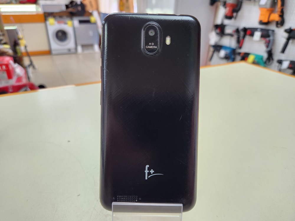 Смартфон Fly SA50 2/16