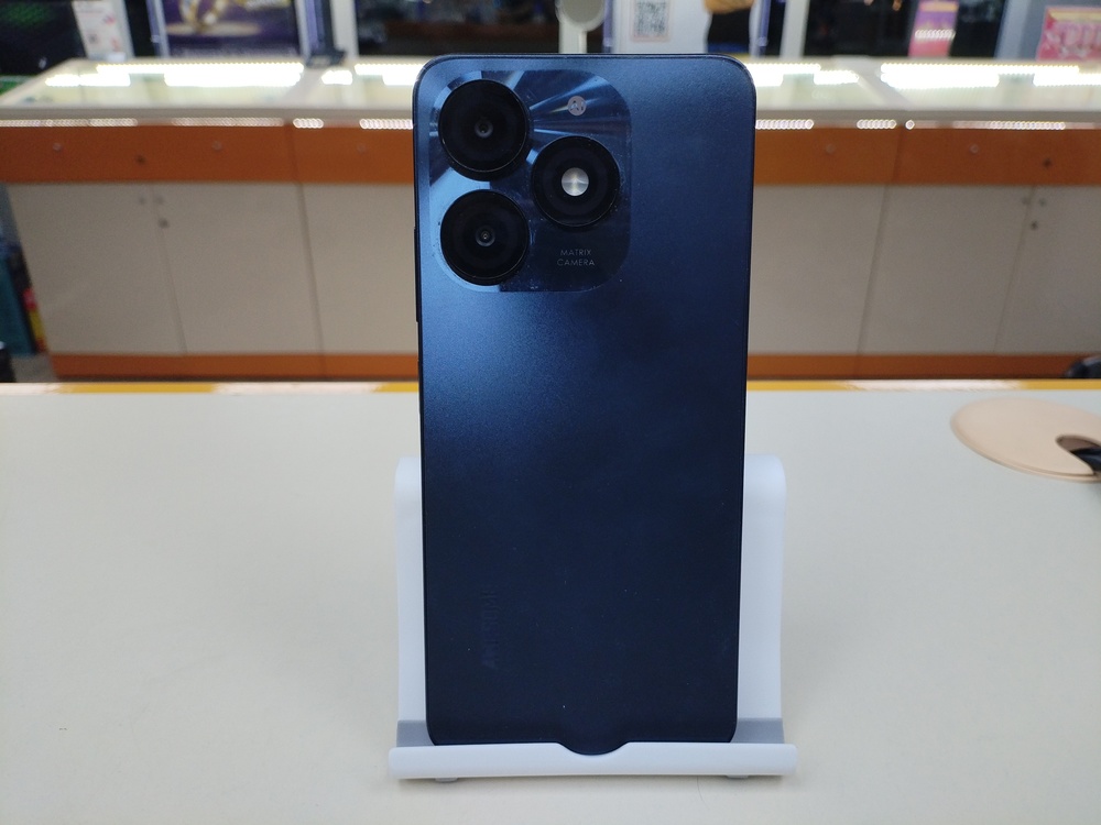 Смартфон Itel A70 3/128