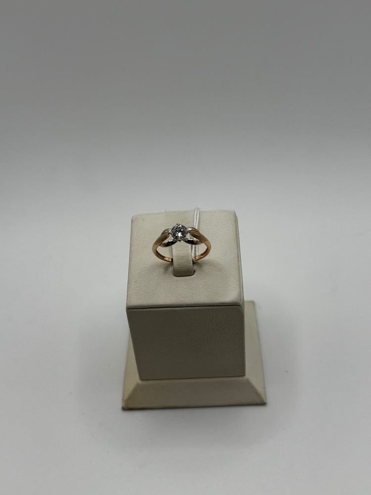 КОЛКМ585 КОЛЬЦО С КАМНЕМ (Au 585)