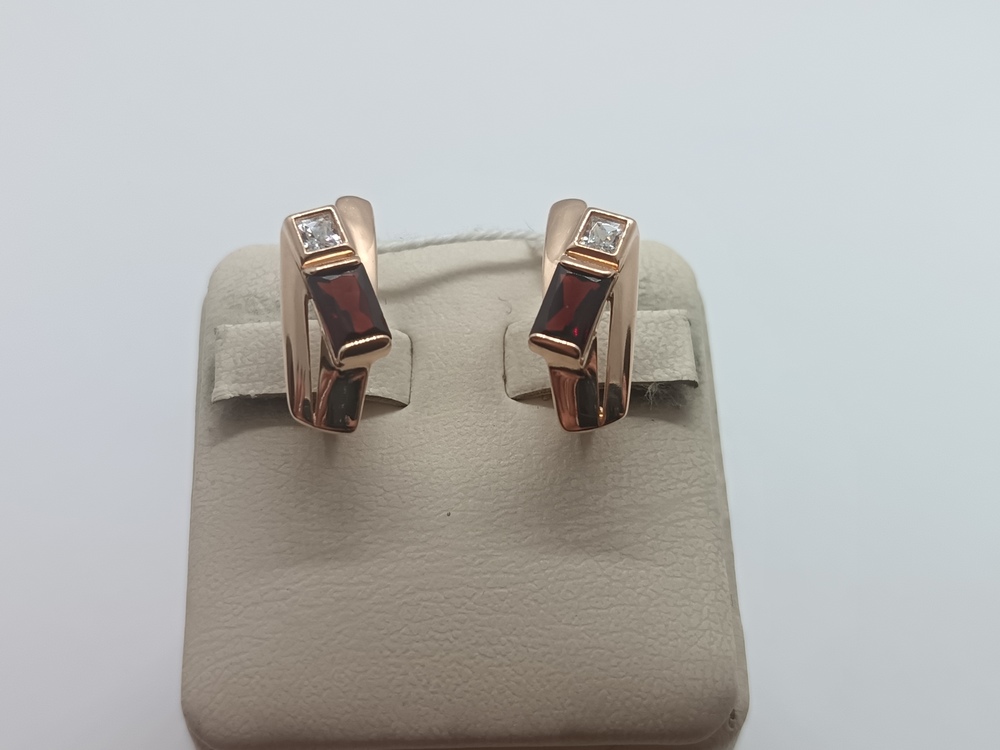 СЕРЬГИ С КАМНЯМИ (Au 585)