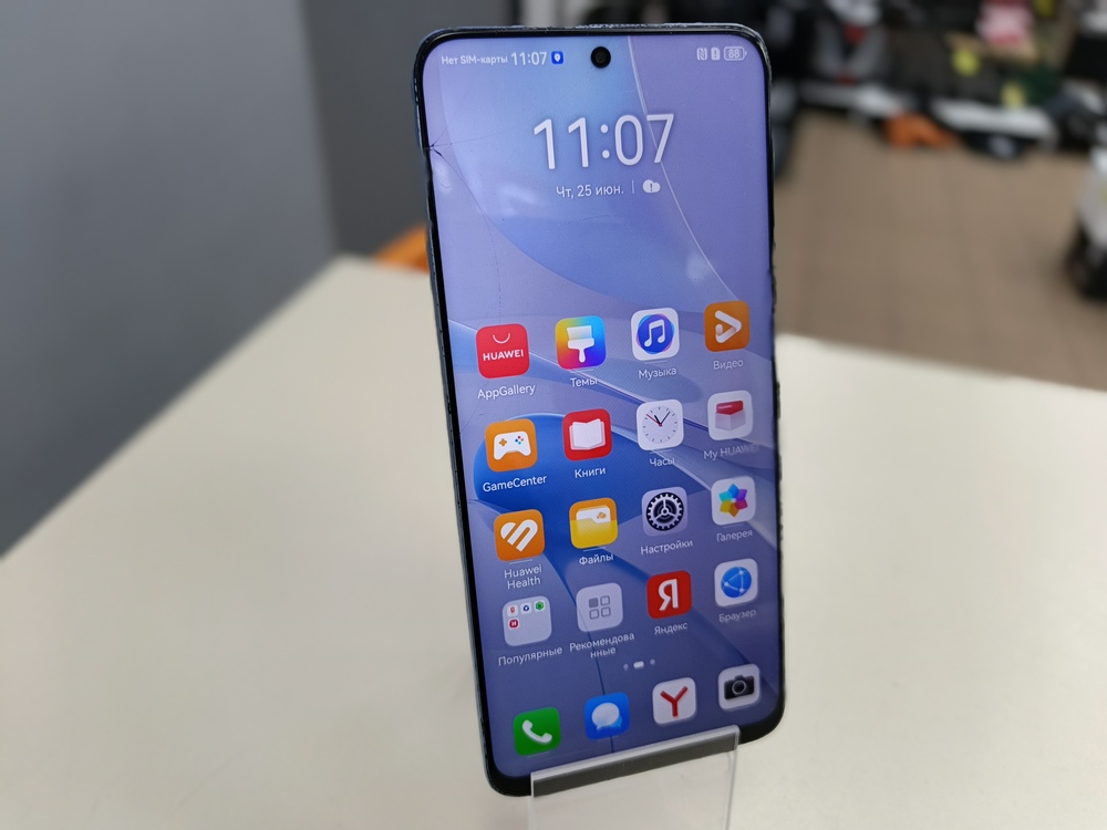 Смартфон Huawei Nova 13i 8/128