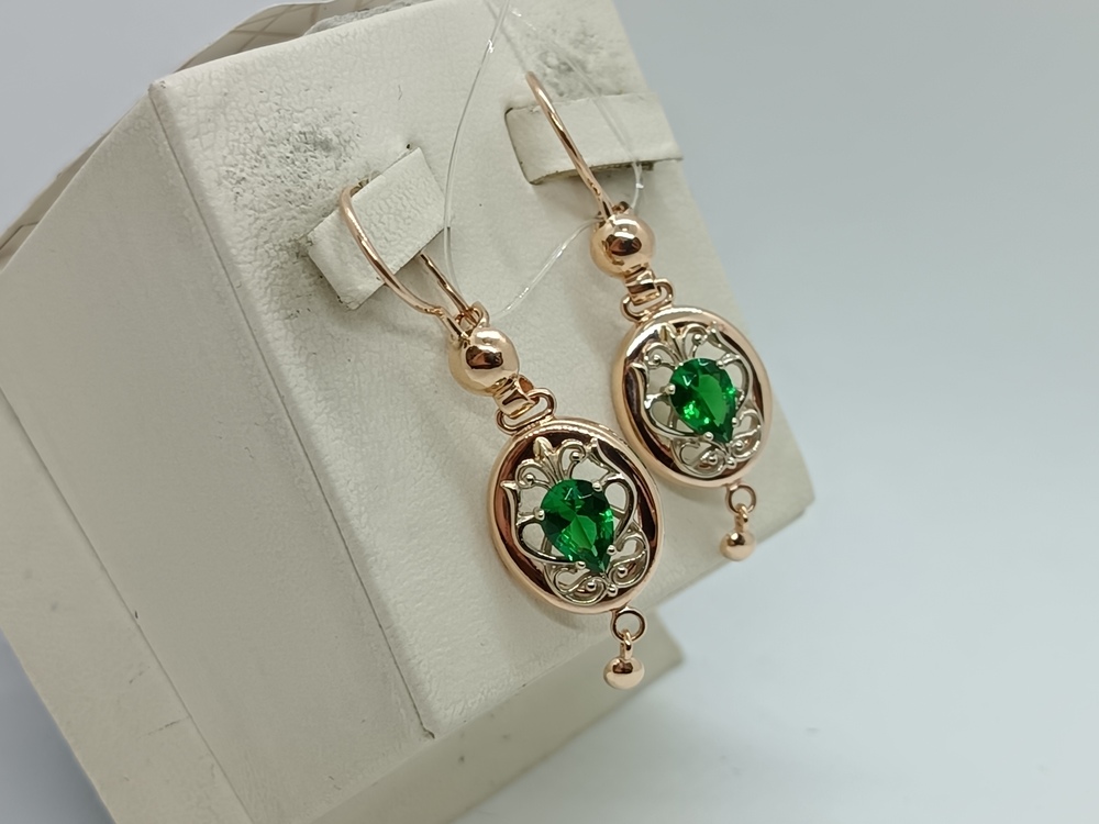 СЕРЬГИ ПЕТЕЛЬКА с камнем (Au 585)