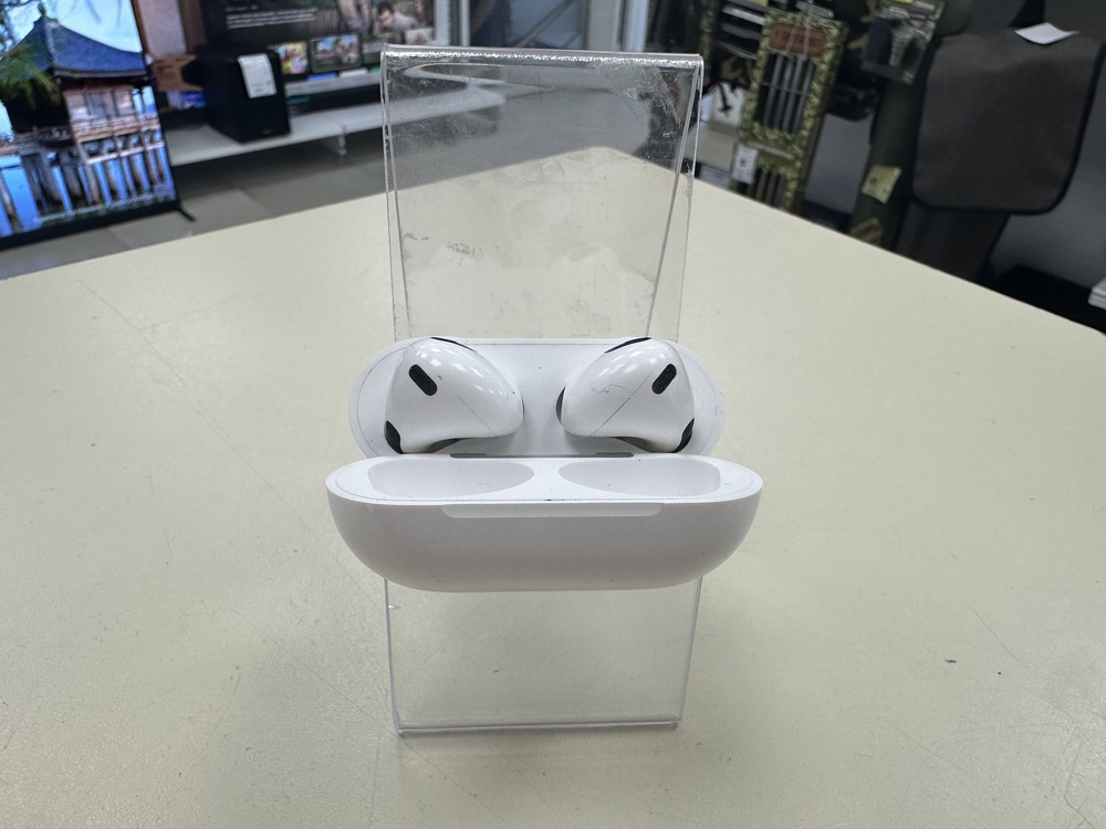 Наушники беспроводные Apple AirPods 3 Lightning