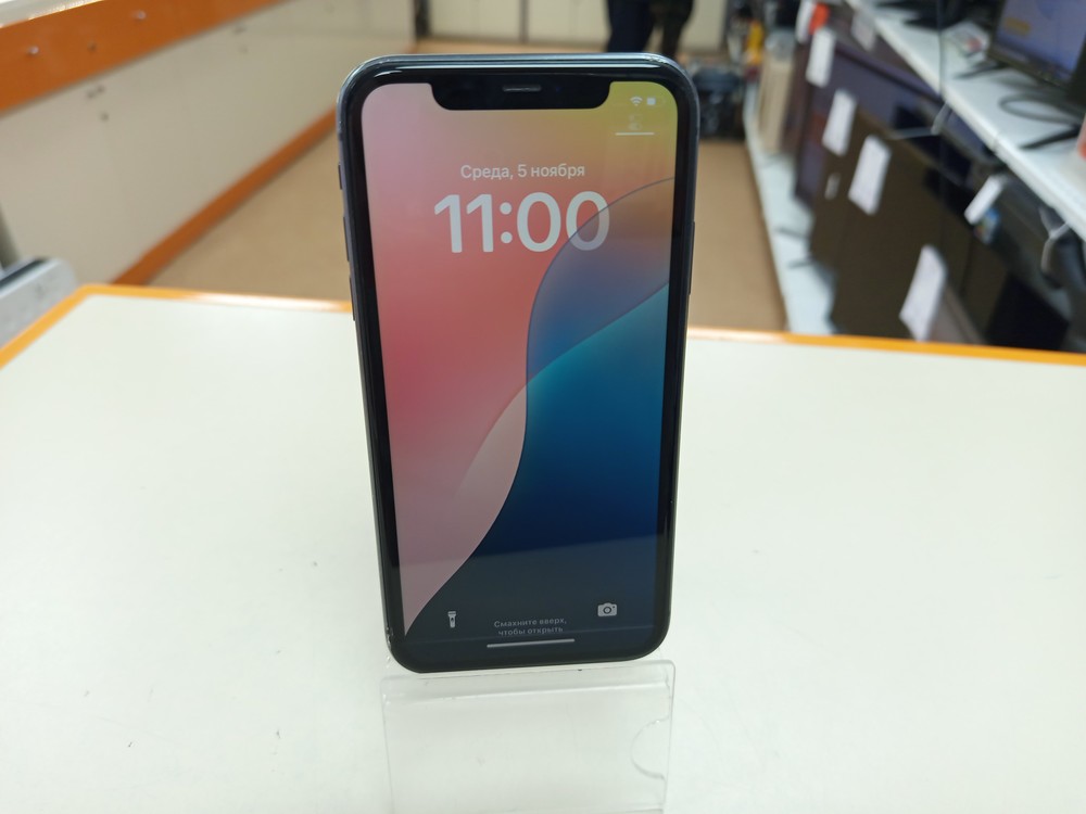 Смартфон Apple iPhone 11 64Gb