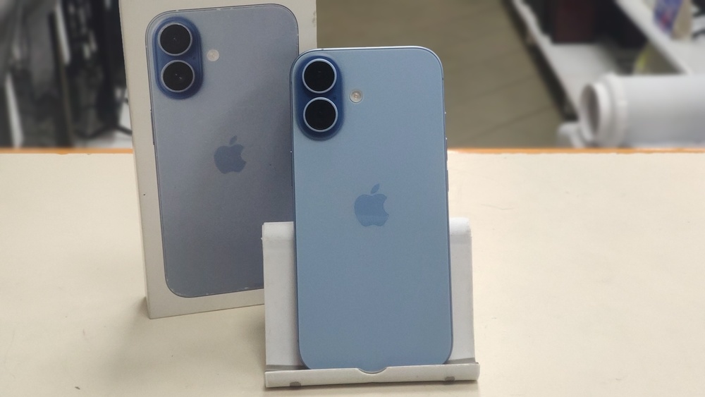 Смартфон Apple Iphone 17 256Gb