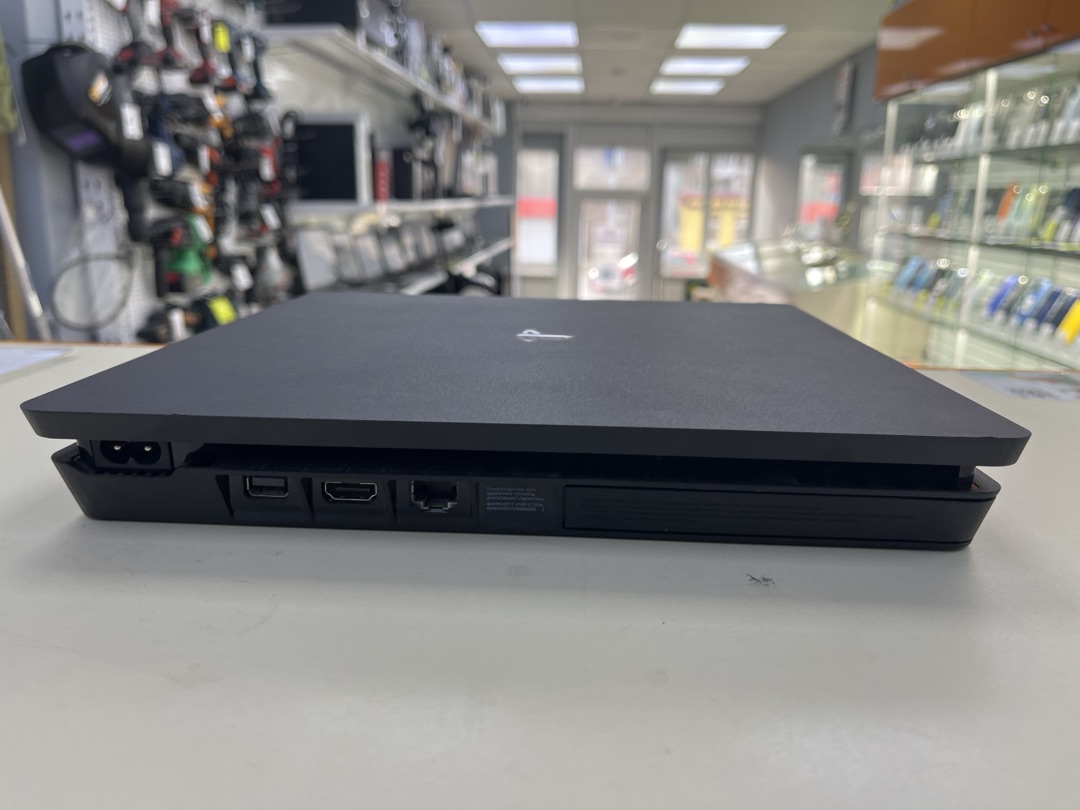 Игровая приставка PlayStation 4 Slim 500GB