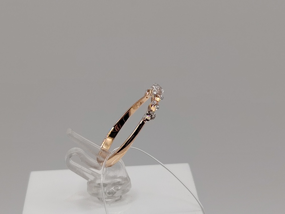 КОЛЬЦО С КАМНЯМИ (Au 585)