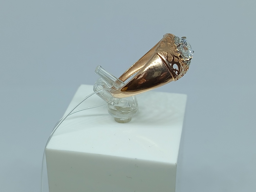 КОЛЬЦО С КАМНЕМ (Au 585)