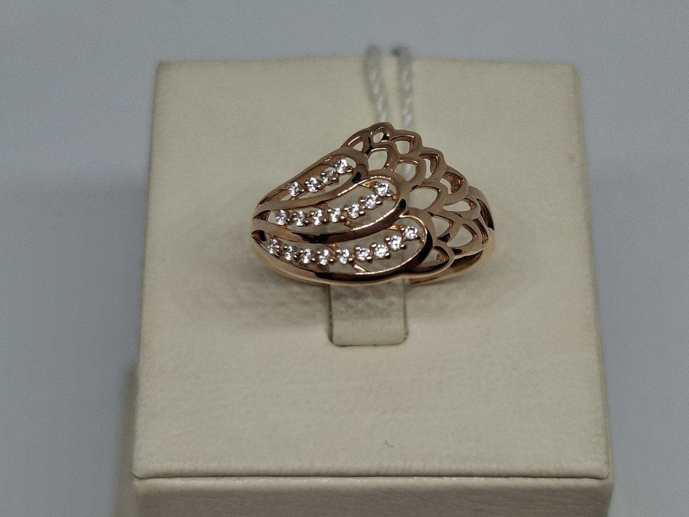 КОЛЬЦО С КАМНЯМИ (Au 585)