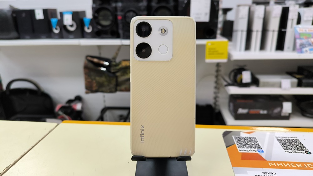 Смартфон Infinix Smart 7 3/64