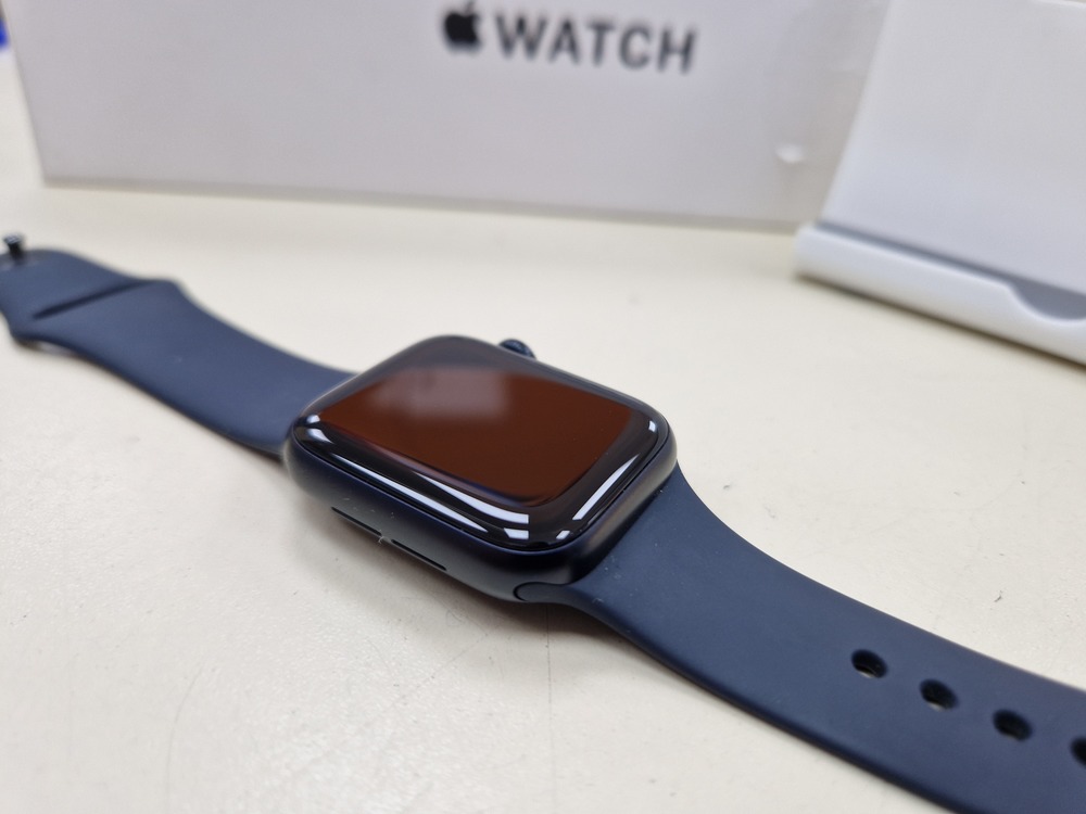 Смарт-часы Apple Watch SE 2025 40mm