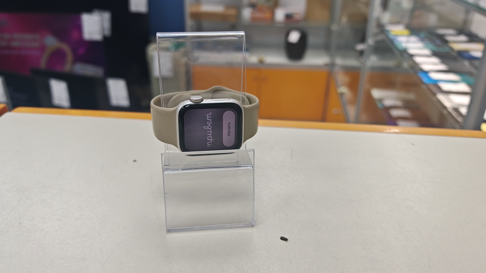 Смарт-часы Apple Watch SE 2025 40mm