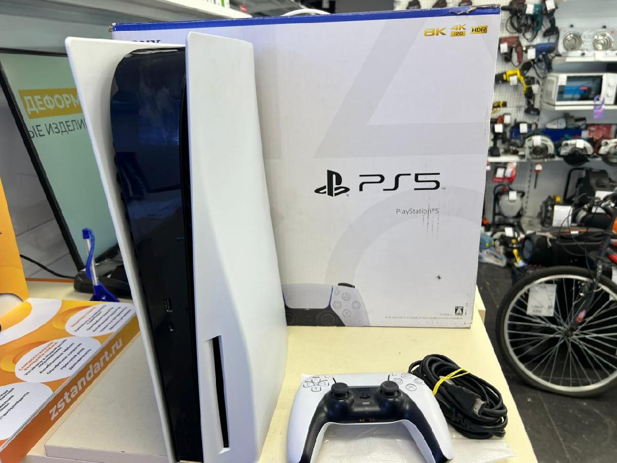Игровая приставка PlayStation 5 825Gb (С дисководом)