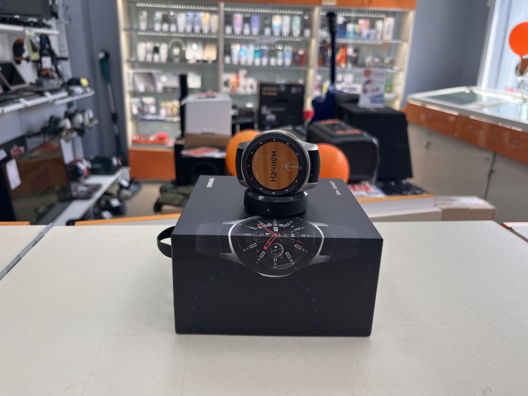 Смарт-часы Samsung Galaxy Watch 46mm