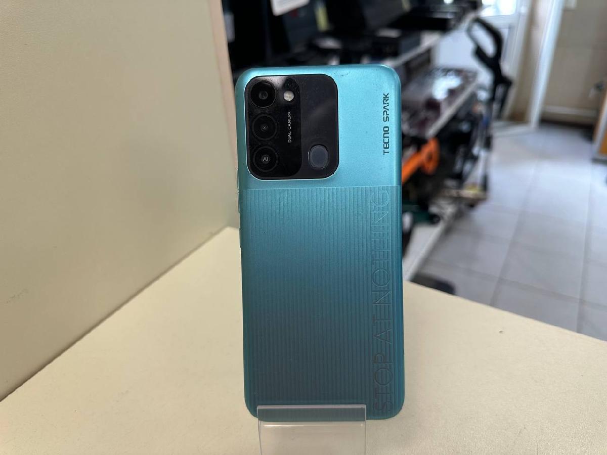 Смартфон Tecno Spark GO 2022 2/32