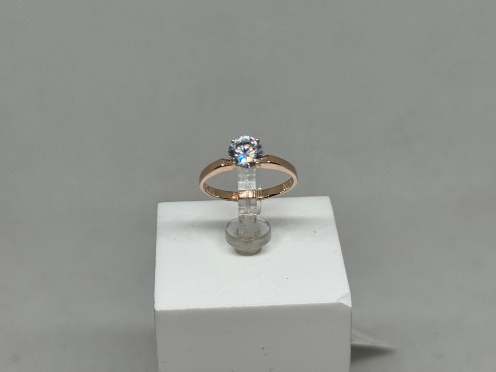 010184 КОЛЬЦО С КАМНЕМ (Au 585)