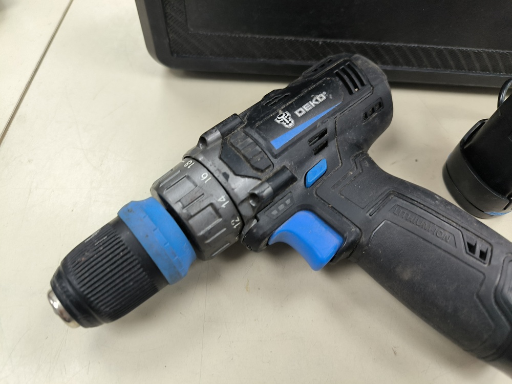 Шуруповерт Deko ZKCD12v Pro Bmc