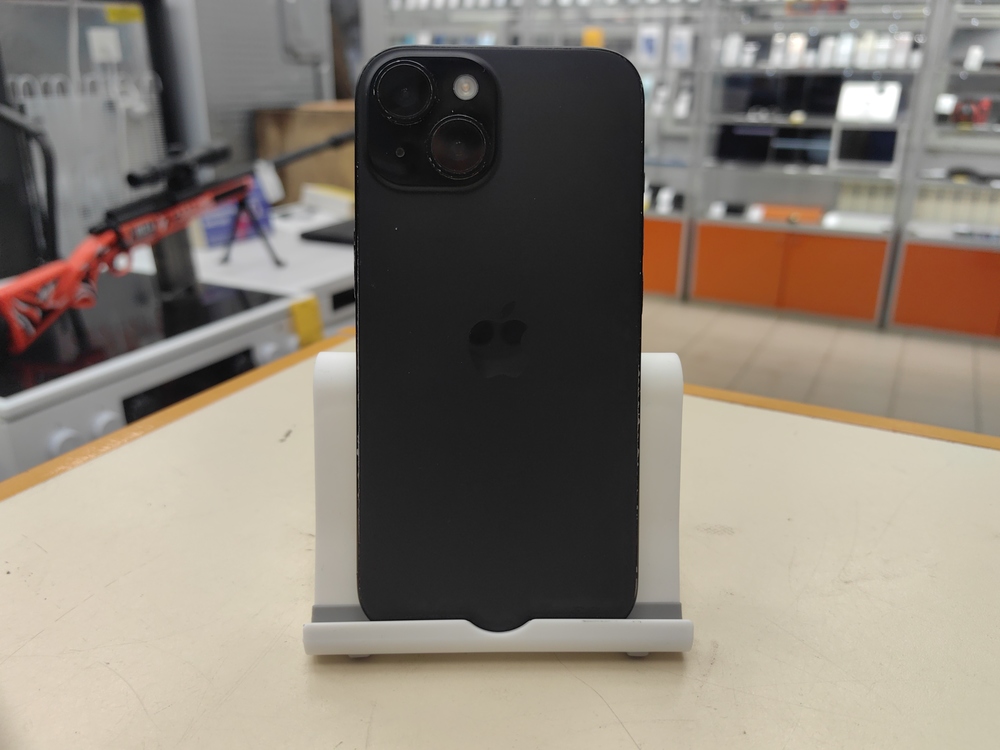 Смартфон Apple Iphone 15 128Gb