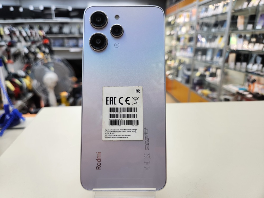 Смартфон Xiaomi Redmi 12 4/128