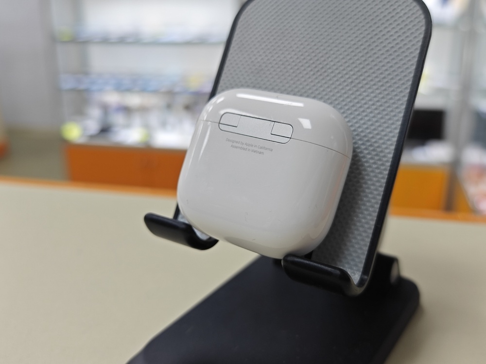 Наушники беспроводные Apple AirPods 4 с ANC