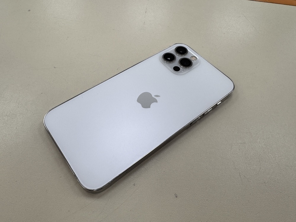 Смартфон Apple iPhone 12 Pro 128Gb