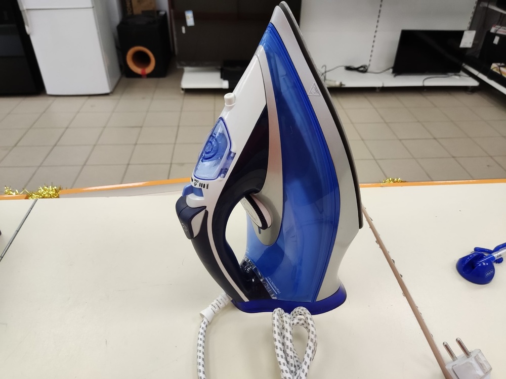 Утюг Dexp CE2600S
