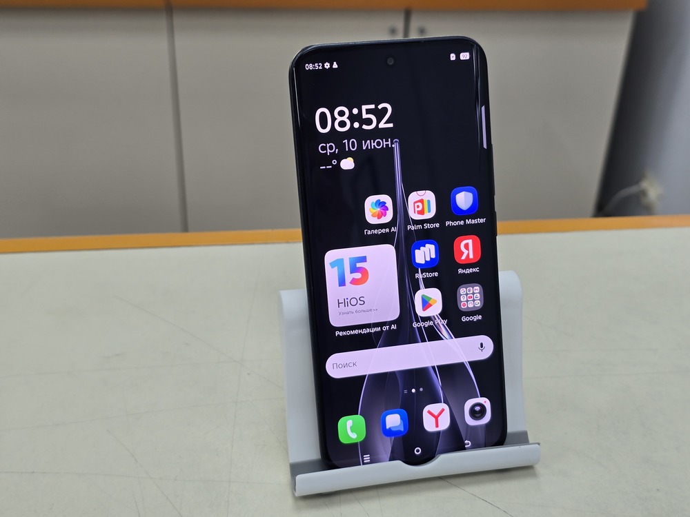 Смартфон Tecno Spark Slim 8/256