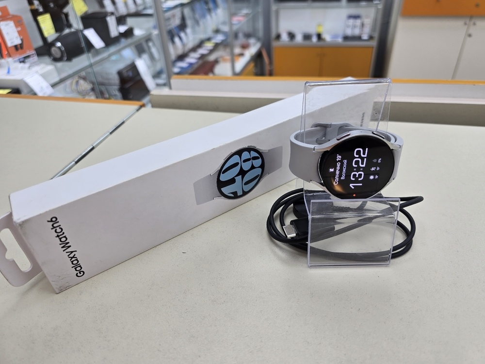 Смарт-часы Samsung Galaxy Watch 6 44mm