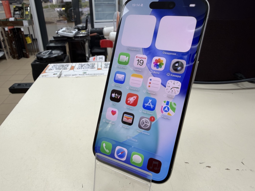 Смартфон Apple Iphone 15 Pro 128Gb