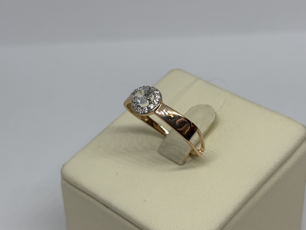 КОЛЬЦО С КАМНЯМИ (Au 585)