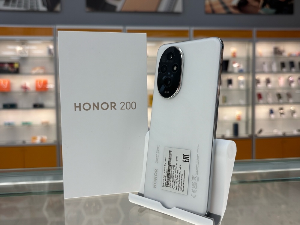 Смартфон Honor 200 8/256