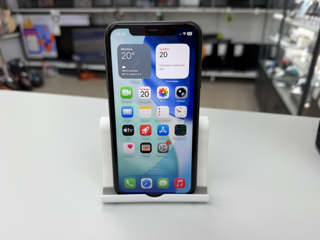 Смартфон Apple iPhone 11 64Gb