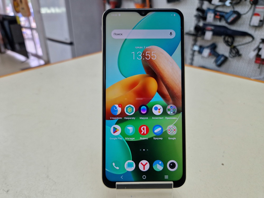 Смартфон Vivo Y35 4/128