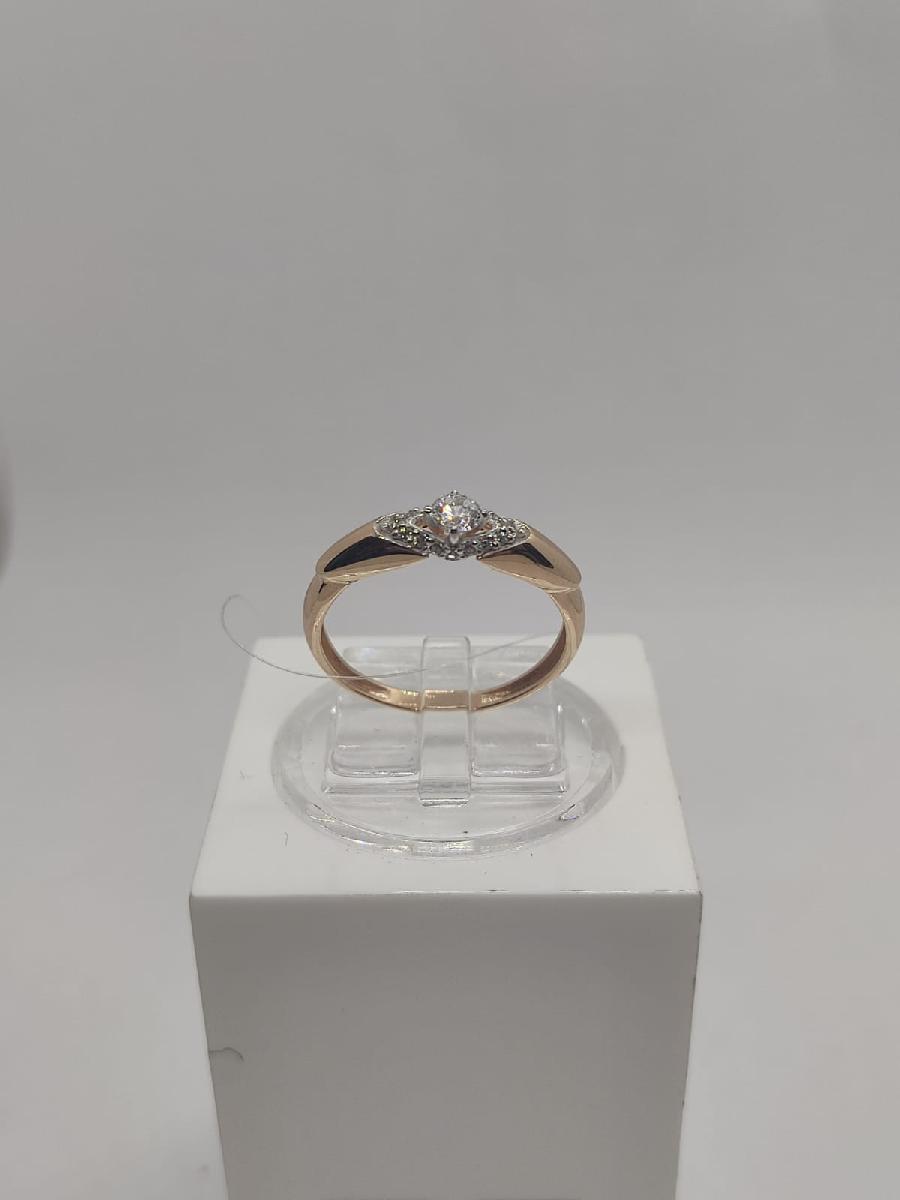 КОЛЬЦО С КАМНЯМИ (Au 585)