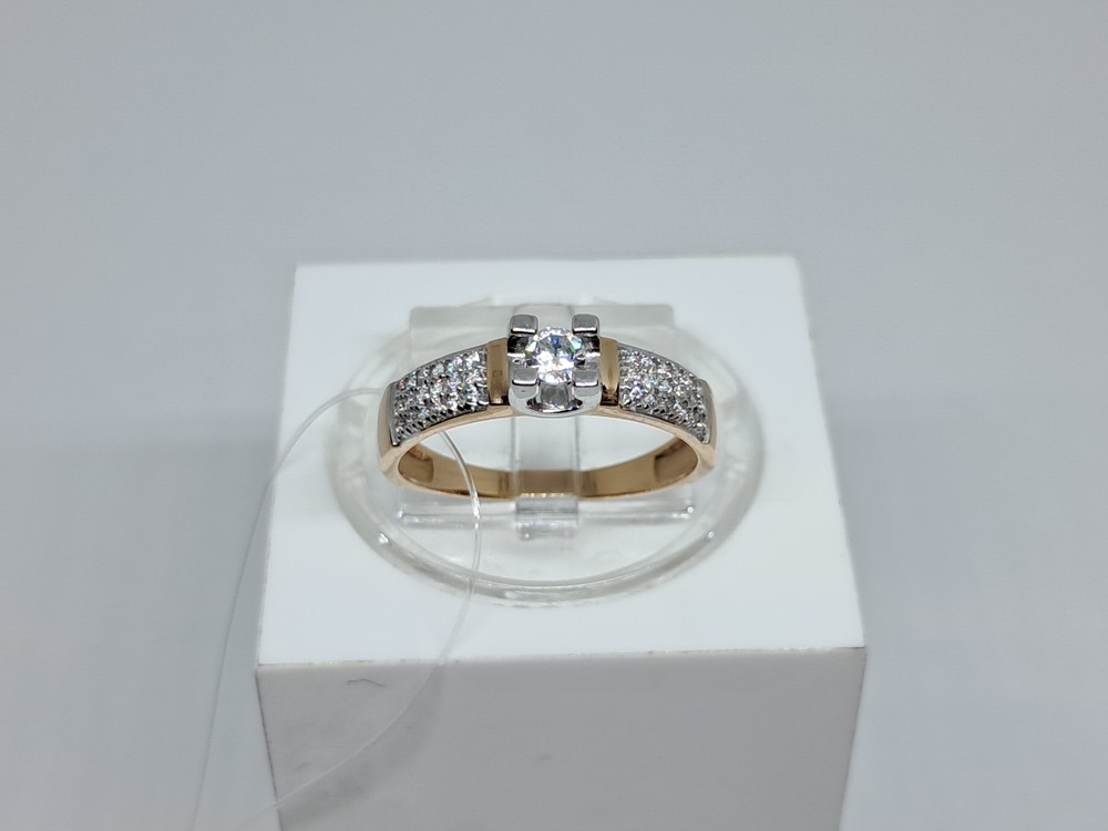 КОЛЬЦО С КАМНЯМИ (Au 585)