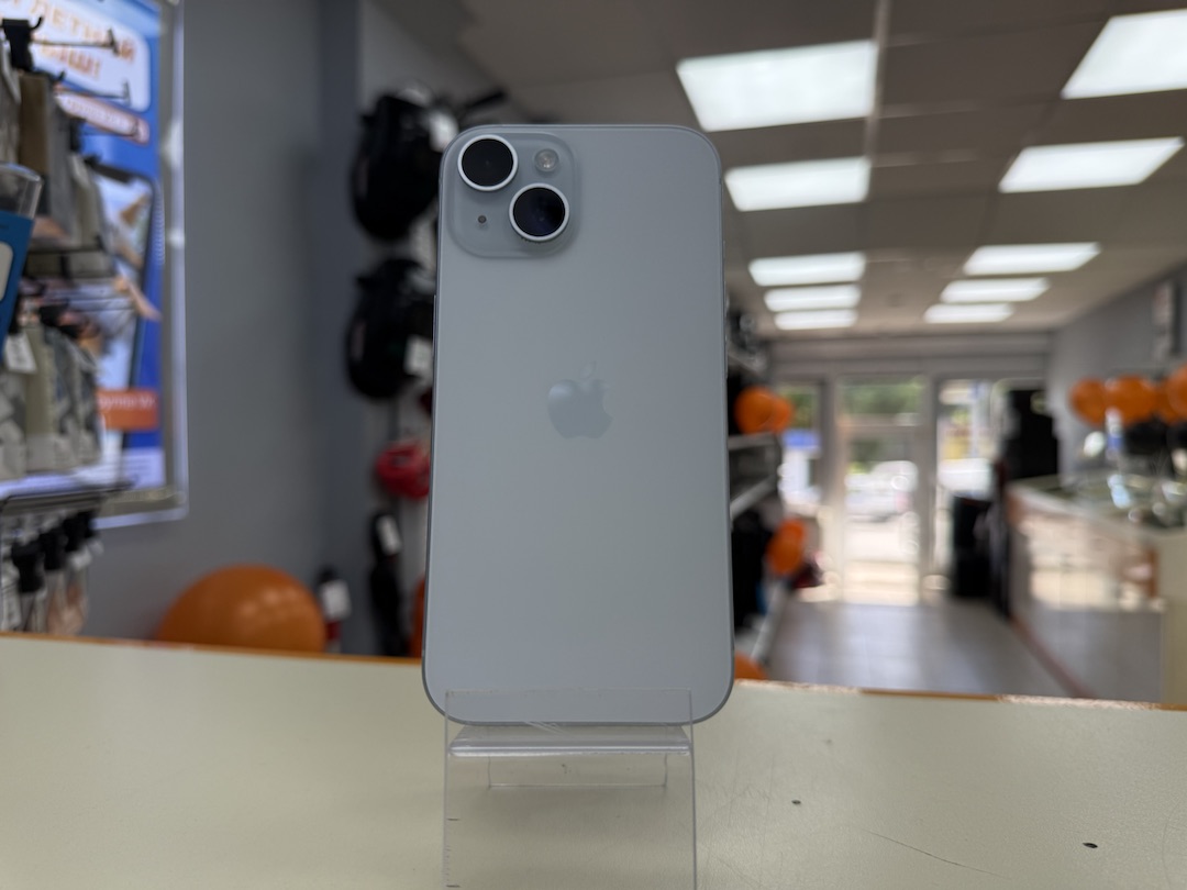 Смартфон Apple Iphone 15 128Gb