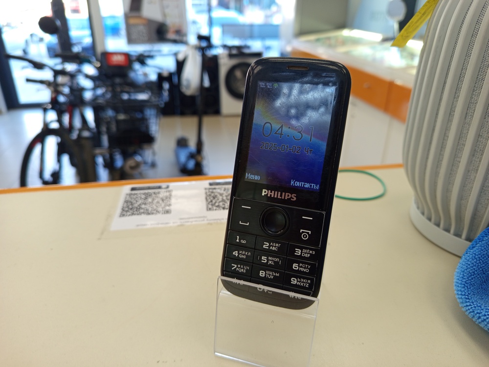Мобильный телефон Philips E160