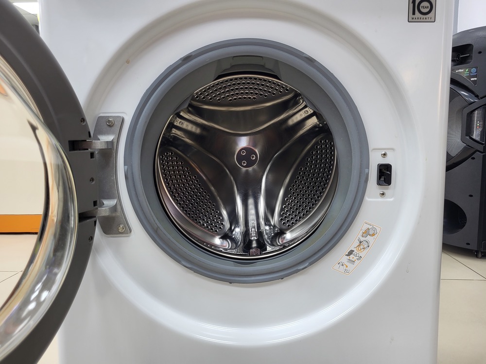 Стиральная машина LG F2T3HS6W