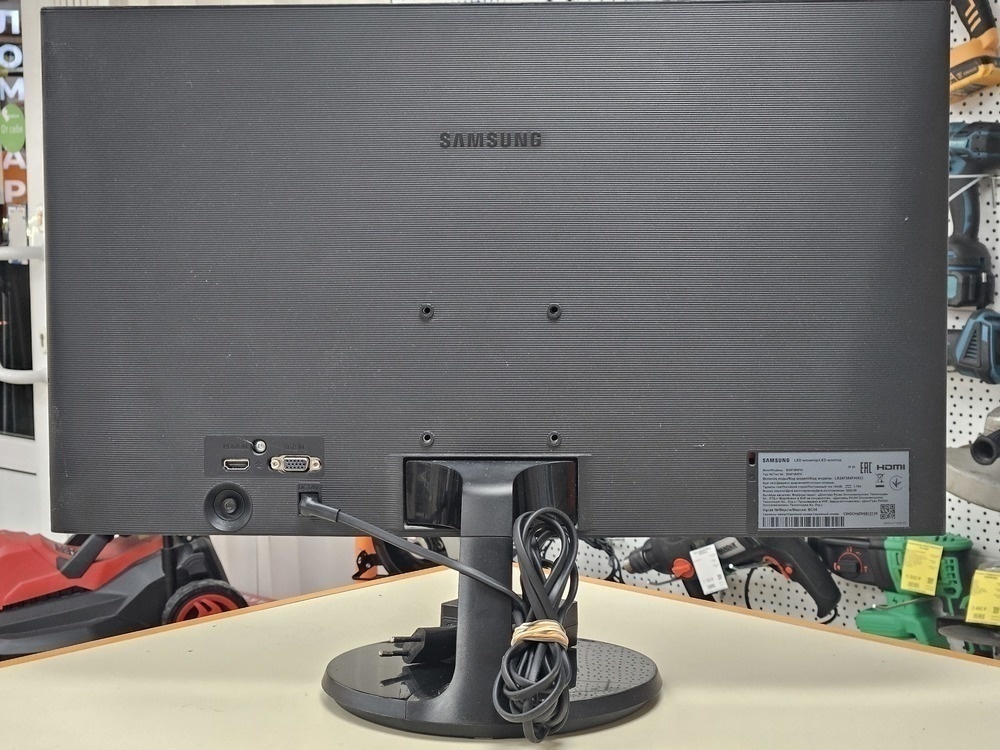 Монитор Samsung S24F354FHI