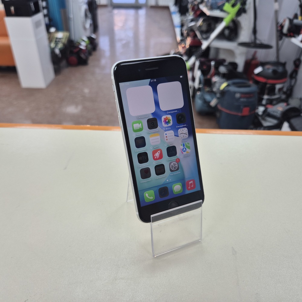 Смартфон Apple iPhone SE 2020 64Gb