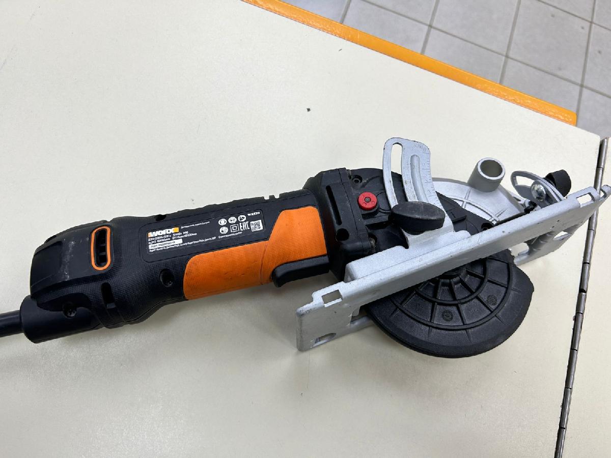 Дисковая пила Worx WX439