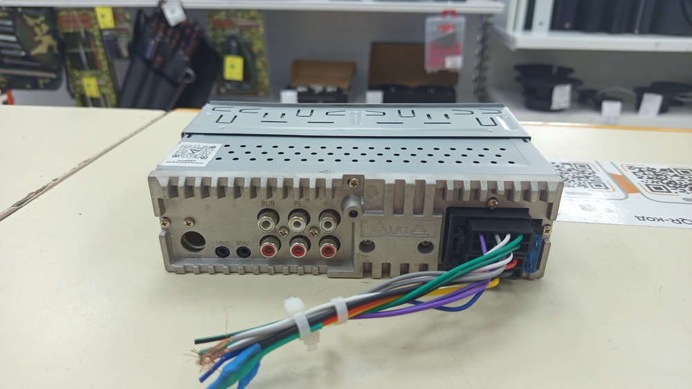 Автомагнитола Aura AMH-79DSP