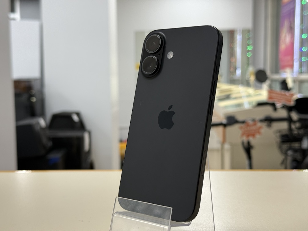 Смартфон Apple Iphone 16 128Gb