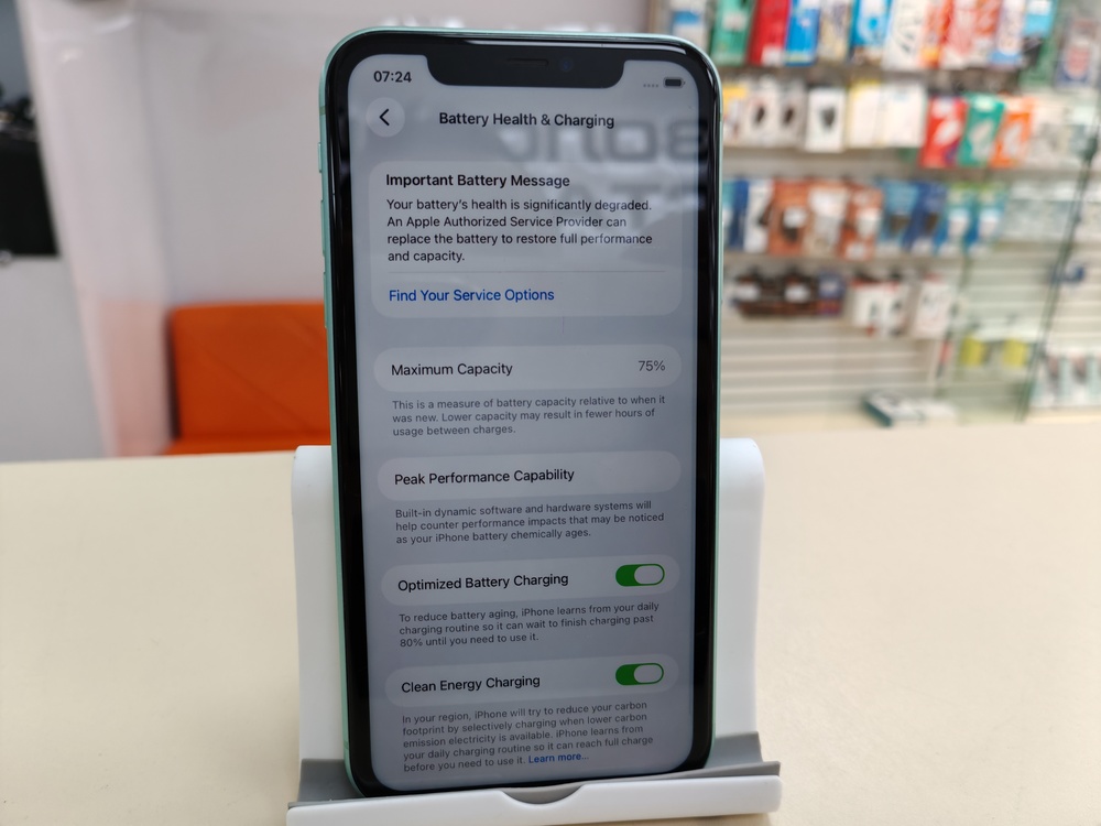 Смартфон Apple iPhone 13 128Gb