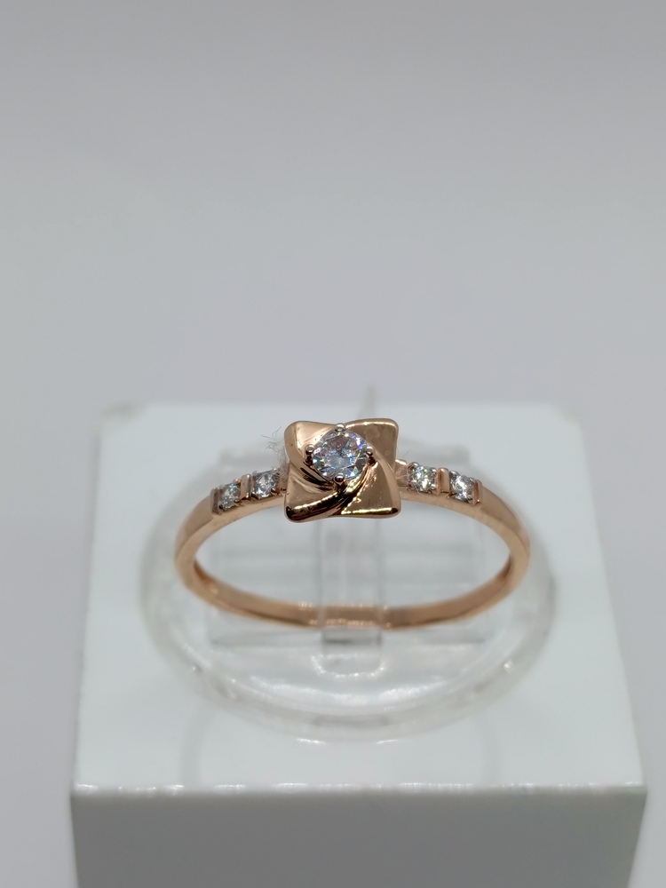 КОЛЬЦО С КАМНЯМИ (Au 585)