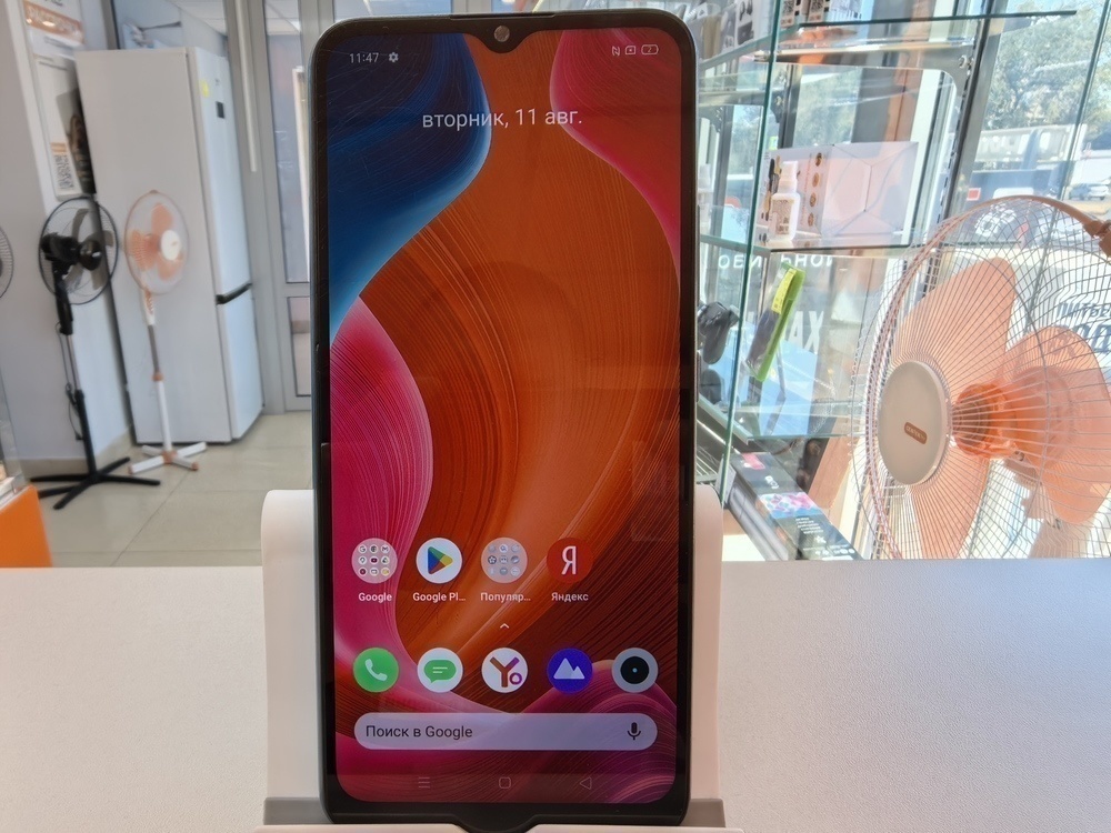 Смартфон Realme C20