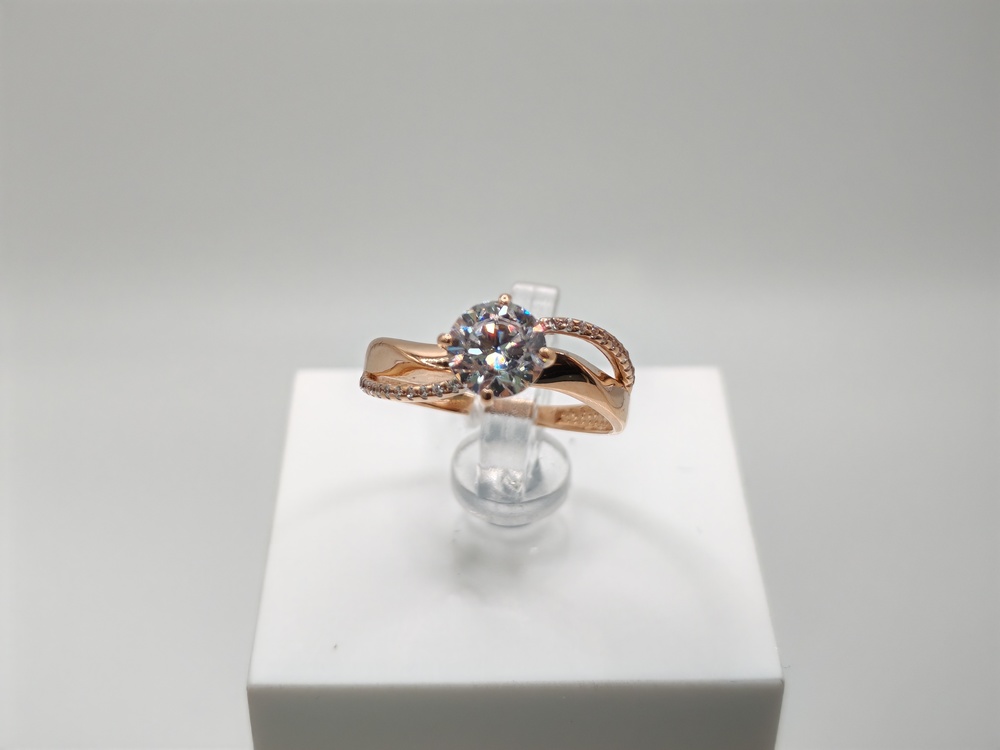 КОЛКМИ585 КОЛЬЦО С КАМНЯМИ (Au 585)