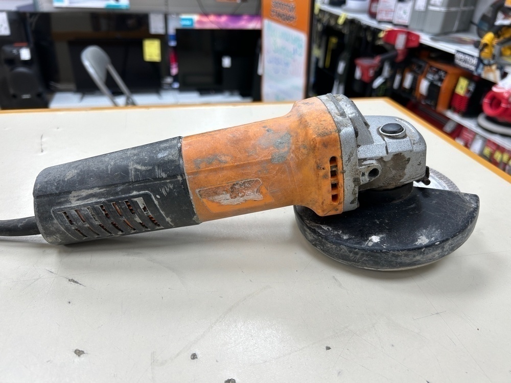 Угловая шлифмашина Вихрь 125/1100