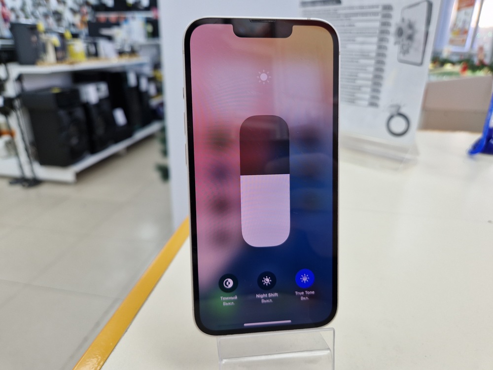 Смартфон Apple iPhone 13 128Gb