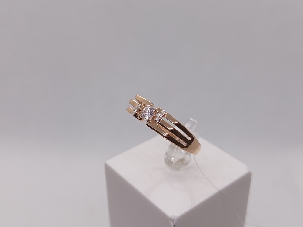 КОЛЬЦО С КАМНЯМИ (Au 585)